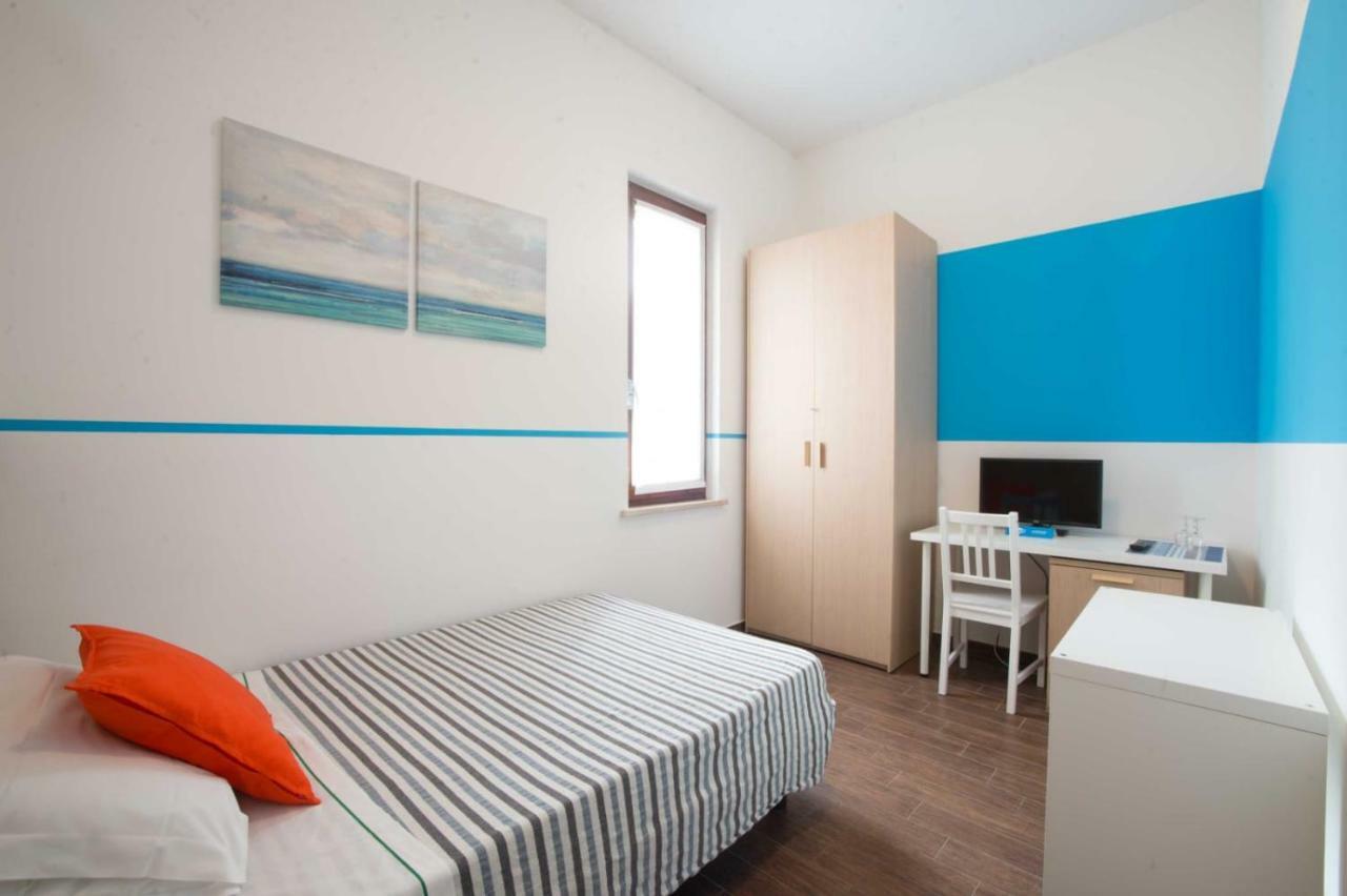 Blue Hotel ซุสซารา ภายนอก รูปภาพ